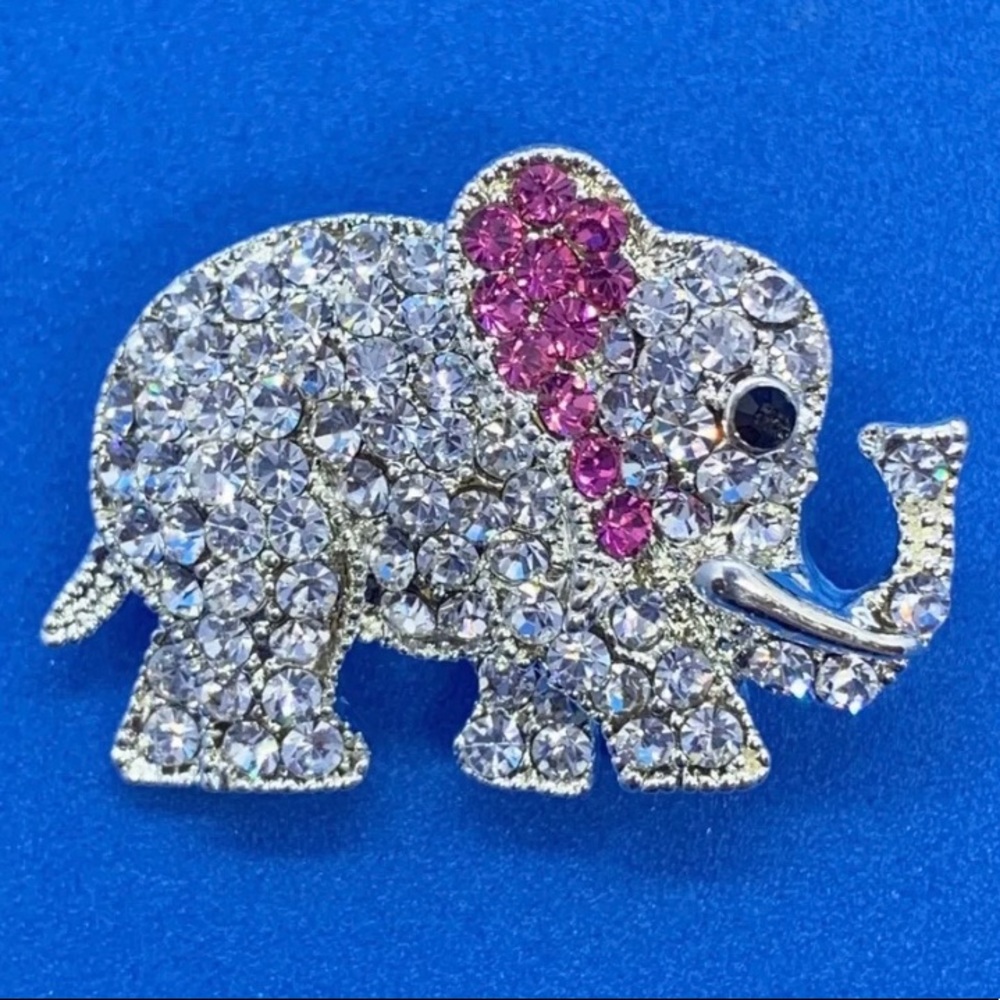 Elephant pin crystal silver Rhinestone brooch